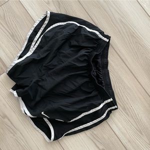Nike shorts small